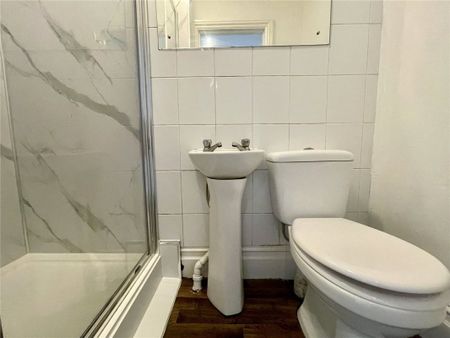 Norwich Avenue West, Bournemouth, Dorset, BH2 - Photo 5