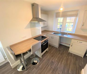 2 bedroom terraced house to rent - Photo 3