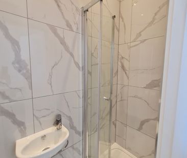 Studio Flat, Beethoven St, W10 - Photo 6