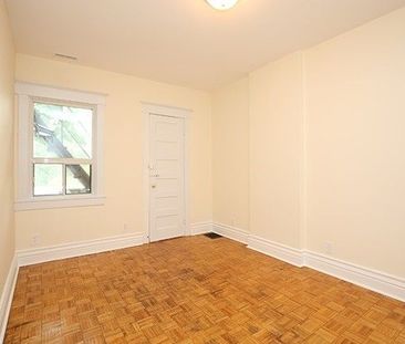 For Lease - 7 Harvard Avenue Unit# Upper, Toronto, Ontario - Photo 6
