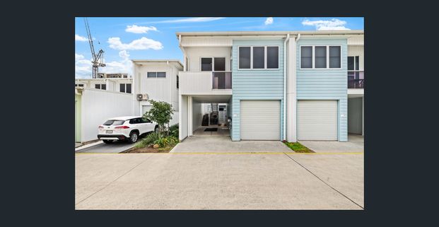 ONE BEDROOM APARTMENT WITH ALL UTILITIES INCLUDED - Photo 1