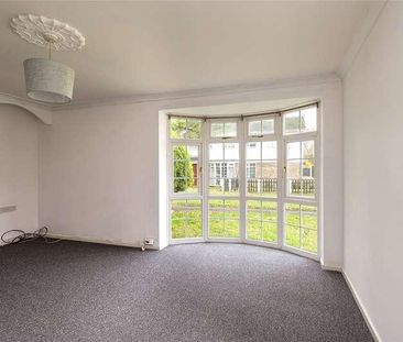 Thistle Walk, Sittingbourne, Kent, ME10 - Photo 4