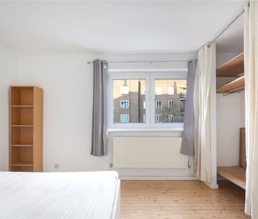 Upcott House, E3 - Photo 4