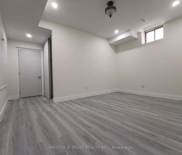 Detached Home For Lease | N9254535 - Photo 6