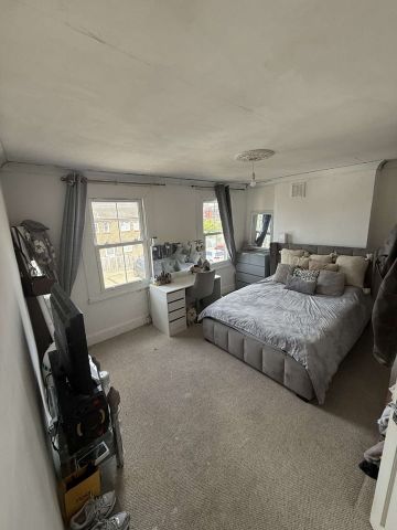 Room in a Shared House, Burtwell Lane, SE27 - Photo 3