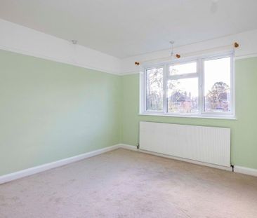 3 bedroom detached house to rent - Photo 3