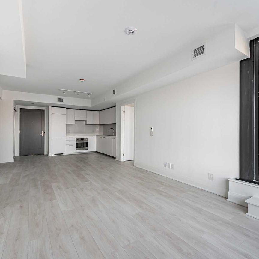 For Lease - 33 Frederick Todd Way Unit# 323, Toronto, Ontario - Photo 1