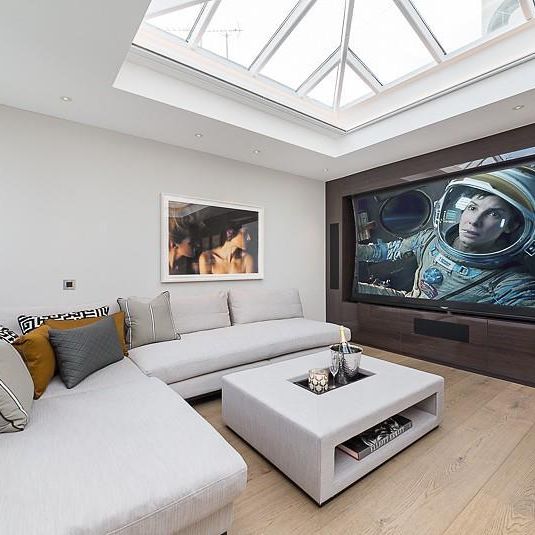 5 bedroom terraced house to rent - Photo 1