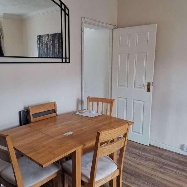Bedroom Detached House In Winton, BH9 - Photo 1