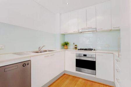 2/3 Alexander Street,Coogee,New South Wales 2034, Sydney - Photo 5