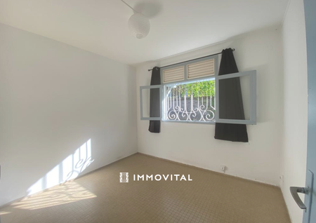 Location Maison 4 pièces 65m² GOURBEYRE 97113 - Photo 3