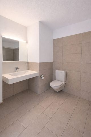 4.5 Zimmer, 107 m², 2. Stock - Foto 5