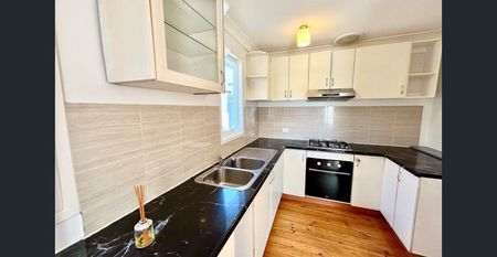 PERFECT HOME FOR THE GROWING FAMILY!!! - Photo 4