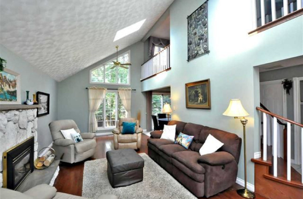 For Lease - 114 Lorne Avenue, Newmarket, Ontario - Photo 1