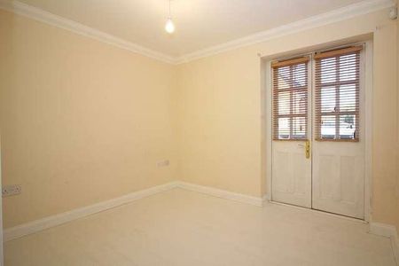 Monkston Park - Striking Bed, Bath Apartment In East Mk!, MK10 - Photo 3