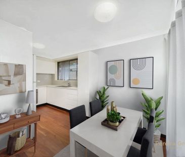 3-Bedroom Home Which is Sure to Impress. - Photo 4