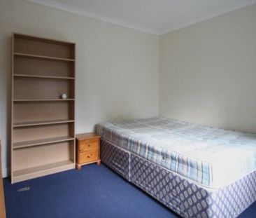 6 Bed - 6 Bed Property Sale Hill, Broomhill - Photo 1