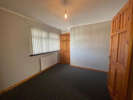 63 Fairway, Larne, BT40 2BG - Photo 2
