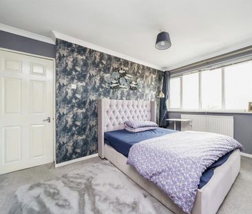 3 bedroom House To Let Total Size: 1140 SQ FT - Photo 5