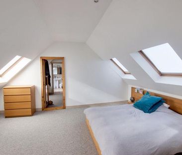 3 bedroom semi-detached house to rent - Photo 3