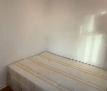 Studio Flat, Pinner Road, HA1 - Photo 2