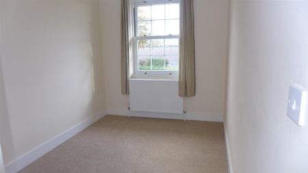 Lower Icknield Way, Great Kimble - Photo 2