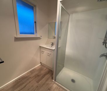 10 Waiau Street, Cracroft - Photo 6