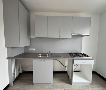 Location Appartement 2 pièces 44m² - Photo 5