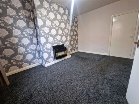 Moorside Road, Dewsbury, WF13 - Photo 5