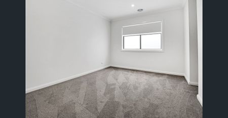 Brand new luxury living in the heart of Preston - Photo 2