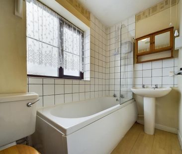 1 bedroom terraced house to rent - Photo 2