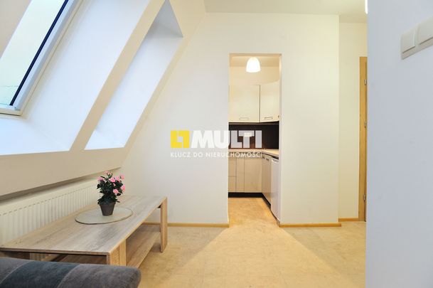 Kawalerka świeżo po remoncie - Zdjęcie 1