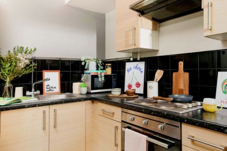 Platinum Studio - Photo 3