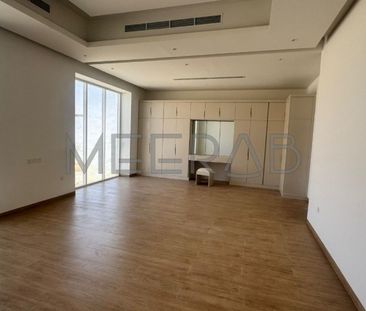 | ELEGANT VILLA | NICELY FINISHED | PVT POOL | - Photo 2