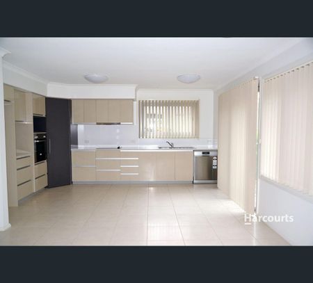 2/14 -16 Sebastian Court, Romaine, Tas 7320 - Photo 3