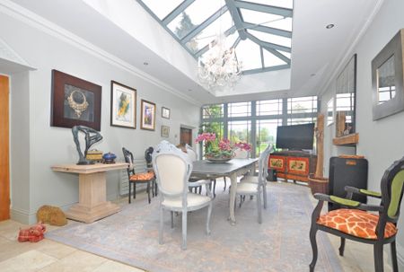 The Burgage, Prestbury, Cheltenham, Gloucestershire - Photo 3