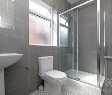 4 bedroom terraced house to rent - Photo 2