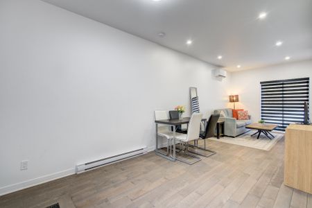Condo for rent, Montréal (Le Sud-Ouest) - Photo 5