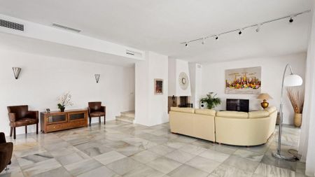 6 bedroom luxury Villa for rent in Puerto Banus, Spain - Photo 5