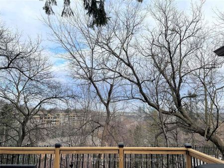 For Lease - 12 Donwoods Drive, Toronto, Ontario - Photo 4