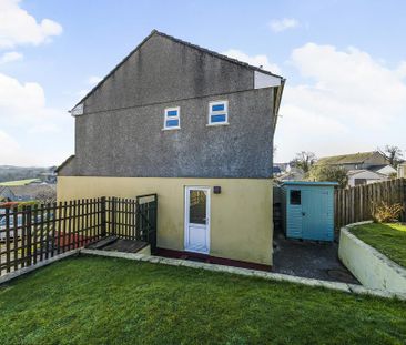 2 bedroom semi-detached house to rent - Photo 6