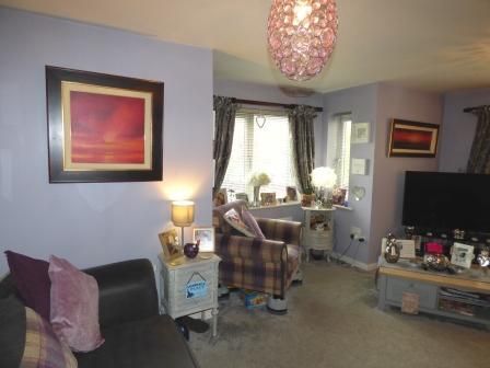 5 bedroom detached house to rent - Photo 3