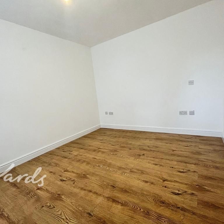 1 bedroom end of terrace house to rent - Photo 1