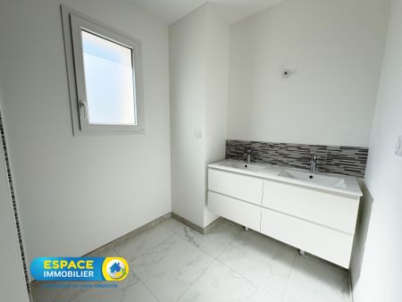Location Maison 4 pièces 95m² ST MARTIN D ABBAT 45110 - Photo 2