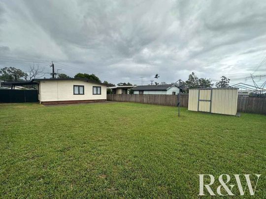 26 Mangariva Avenue Lethbridge Park - Photo 1