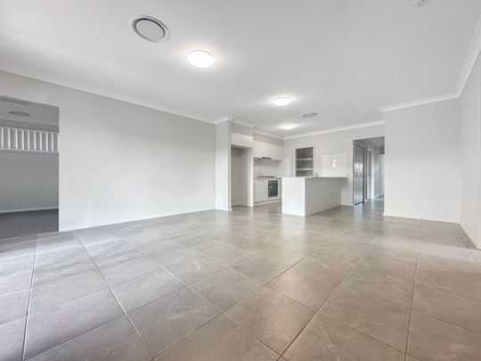 Spacious Family Home - Photo 1