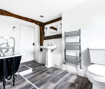 4 bedroom detached house to rent - Photo 6