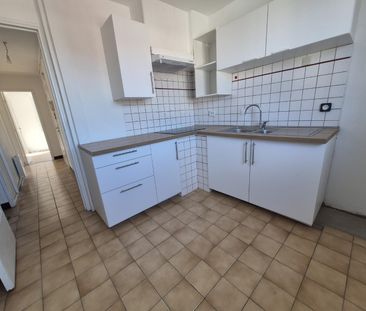 Location Appartement 3 pièces 54m² ARRAS 62000 - Photo 3