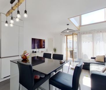 Location Appartement 4 pièces 80m² - Photo 2