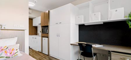 Studio balcony - Photo 2